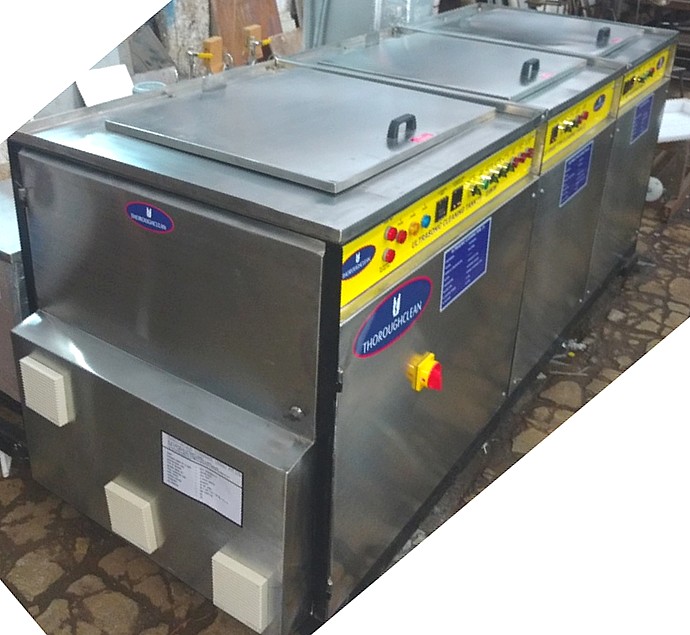 Hot air drying chamber